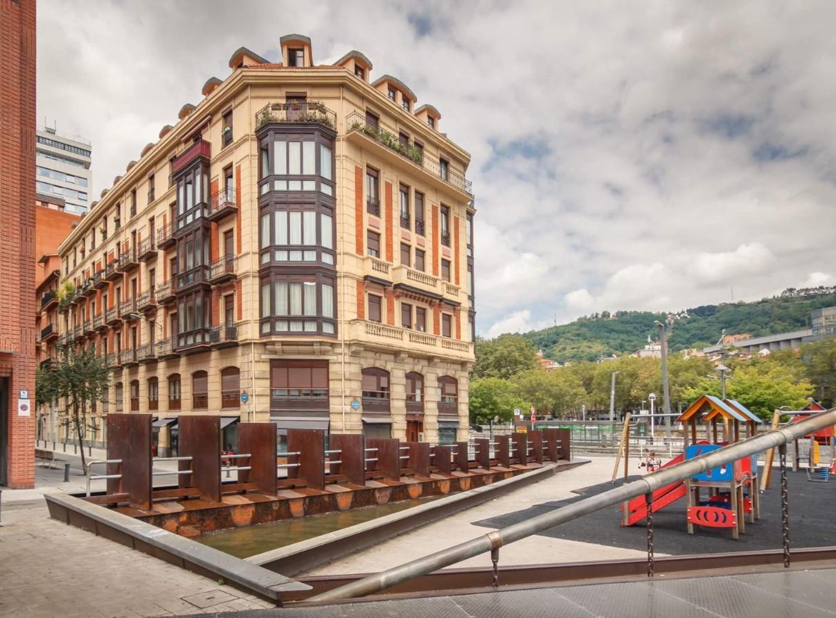 Vivienda Turistica De Prestancia Junto A La Ria De Nervion Bilbao Exteriér fotografie